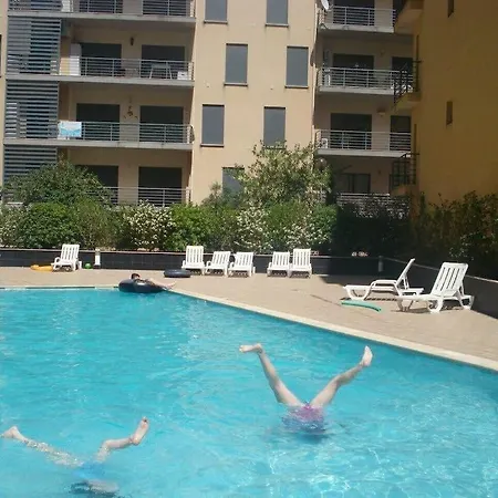 Apartment Luxury Two Br Pool View Side At Algarve's Longest *